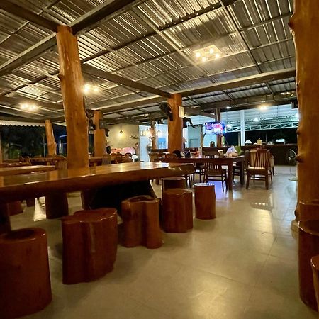 The Camper Lodge Khao Sok Ban Bang Bon Екстер'єр фото